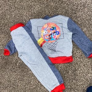 Space Jam sweater and sweats size 3T